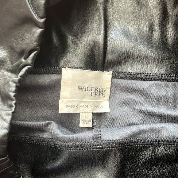 Aritzia - Wilfred Free - Size Large leather leggings - Picture 2 of 2
